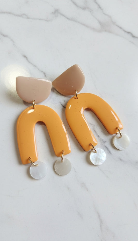 Aretes Albaricoque Dorado de Eufonía