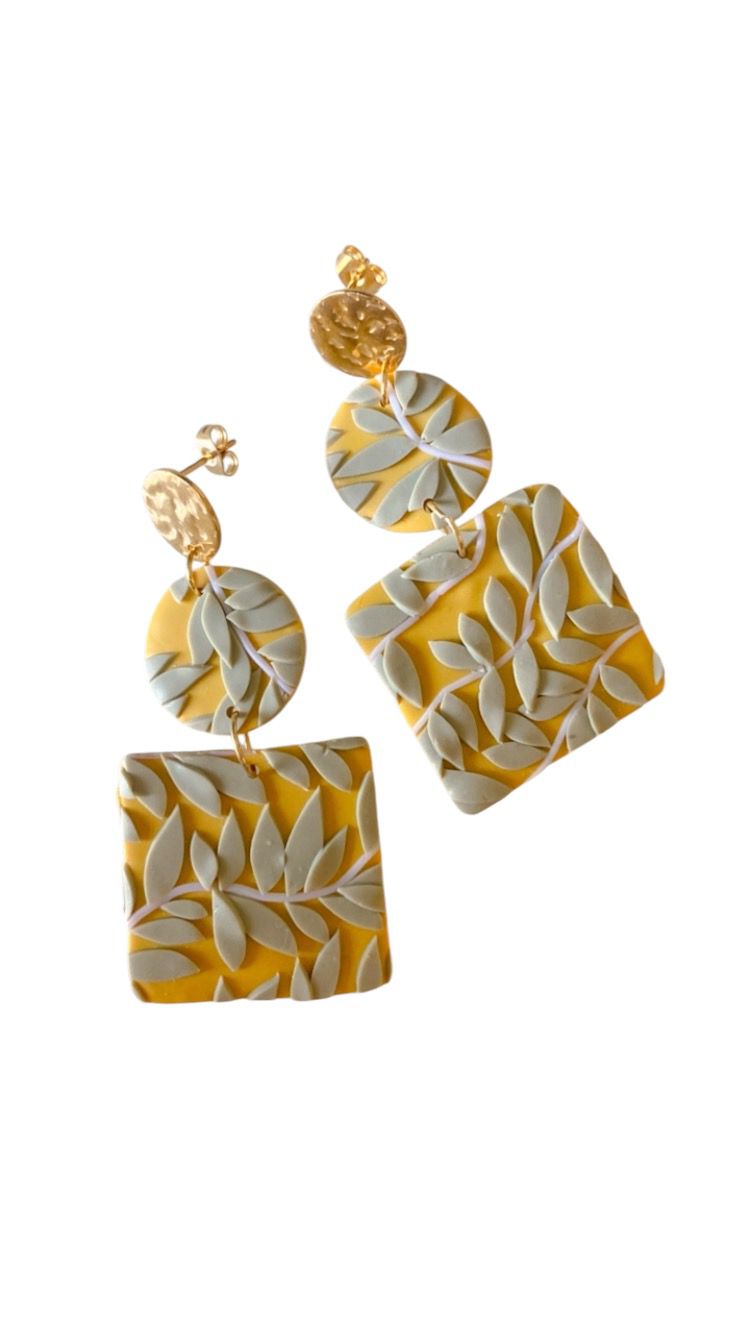 Aretes grandes | Forma geométrica | Detalles dorados | Inspiración botánica | Joyería de moda | Aretes para mujer