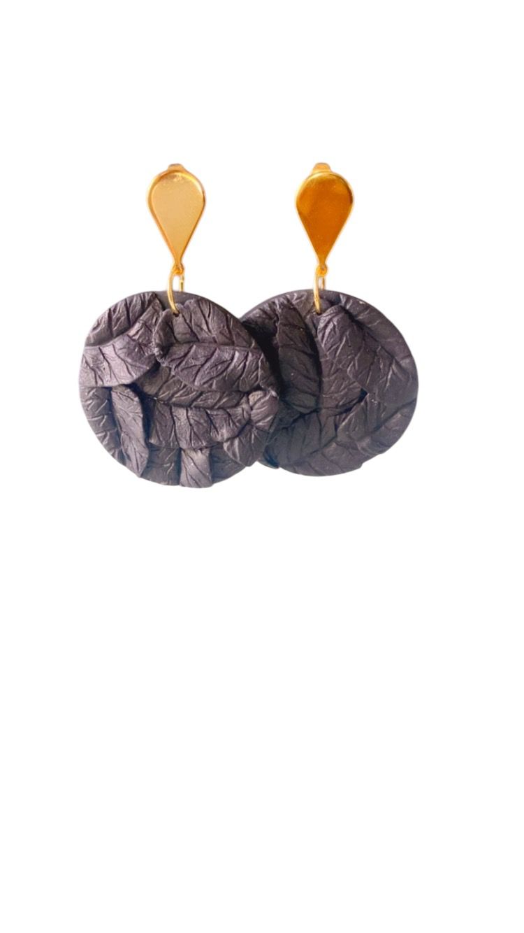 Pendientes colgantes de arcilla | Hojas texturizadas | Estilo boho chic | Regalo para ella